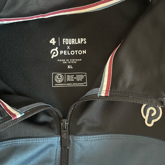 Fourlaps x Peloton Full Zip Jacket, Size: XL - Picture 3 of 8
